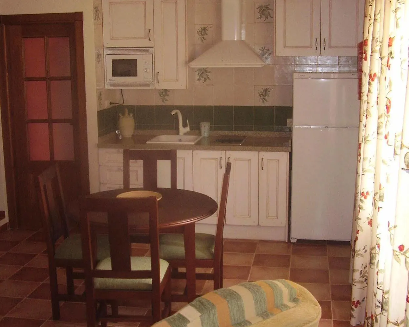 La Casa De Las Titas Велес 0*,  Испания